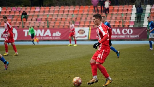 Ka mbetur pa ekip, Shqiprim Taipi nis stërvitjen te Dinamo në Superligë