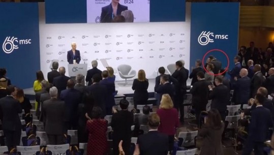 Gjesti i Vuçiçit gjatë fjalimit të gruas së Navalnyt tërheq vëmendjen në Munih