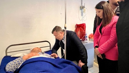 Shpërthimi i fortë në kapanon, Balla viziton të plagosurit në spitalin e Lushnjës