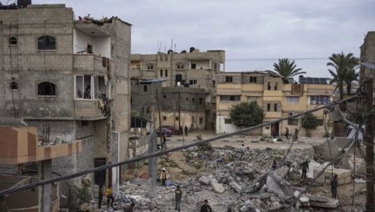 Izraeli vazhdon sulmet në Rafah, vdesin binjakët 4 muajsh! Nëna rrëfen momentin tragjik 