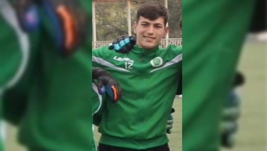 U vra me thikë, 19 vjeçari ish-futbollist me moshat e Apolonisë! Trajneri bën dedikimin prekës: S'do e shohim më buzëqeshjen që na dhuroje çdo ditë