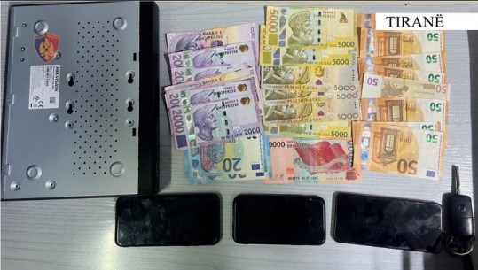 Tiranë/ Përshtatën një qendër masazhesh për prostitucion, në pranga 3 persona, 1 në kërkim, 5 nën hetim