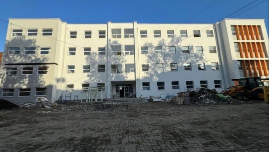 U dëmtua nga tërmeti, vijojnë punimet për rikonstruksionin e shkollës në Durrës, Rama: Do zhvillohet proces mësimor me standarde europiane