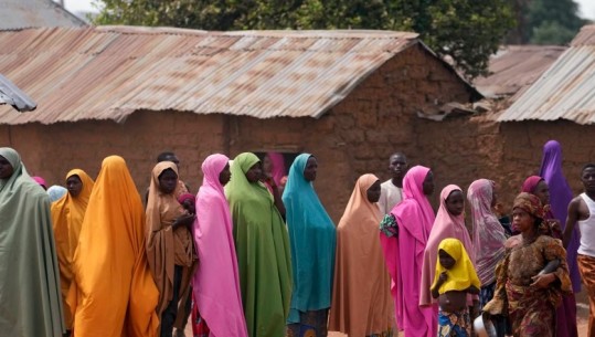 Banda e armatosur në Nigeri liron 280 nxënës që rrëmbeu në fillim të këtij muaji 