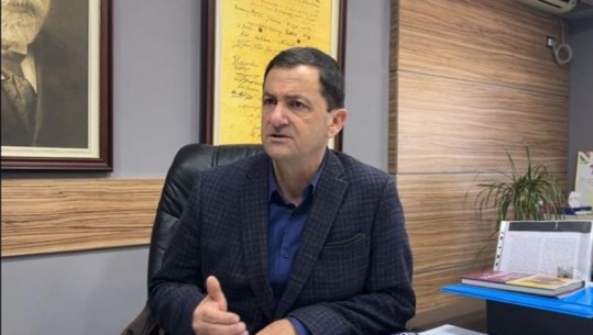 Pas konfirmimit si kandidat i PS për bashkinë e Himarës, Vangjel Tavo largohet nga posti i prefektit të Vlorës