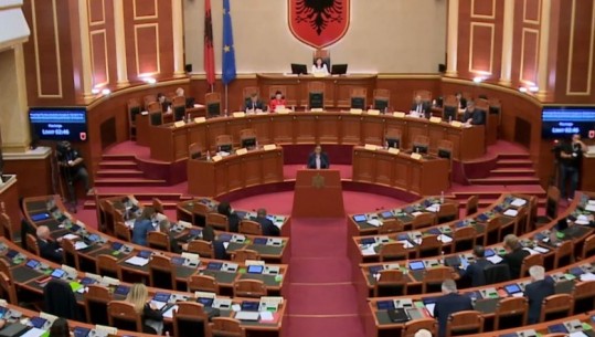 Debat në Kuvend për Rrugën e Arbrit, Çupi i kthehet ministres së Infrastrukturës: S’është turp të bësh koncesione, por korrupsion