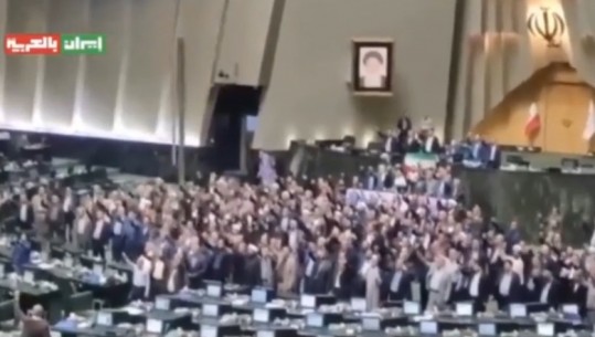 VIDEO/ Gëzimi i deputetëve të parlamentit iranian pas sulmit drejt Izraelit