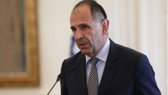 Beleri ‘përçan’ partinë e Mitsotakis, ministri i Jashtëm kundërshton kandidaturën e tij për eurodeputet