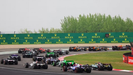 Formula 1/ Vjen fitorja e 4 sezonale, Vertsappen ‘fluturon’ edhe në Kinë! Zhgënjejnë pilotët e Ferrarit