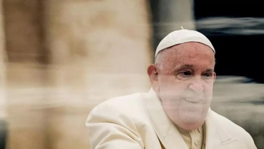 Papa: Një paqe e negociuar është më mirë se një luftë e pafund