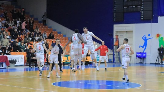 Basketboll meshkuj/ Fillon faza play-off, Besëlidhja fiton ndaj Tiranës në ndeshjen e parë