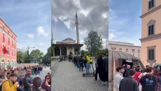 Bunk’Art 2 atraksioni kryesor në qendër të Tiranës! Shikoni radhën e gjatë të turistëve të huaj, presin të hyjnë tek ish bunkeri antibërthamor i Ministrisë së Brendshme