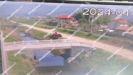 VIDEO/ Aksidenti në Kurbin me 2 të vdekur, momenti kur traktori ra në kanal, zuri poshtë shoferin 60 vjeç e punëtorin e tij 21 vjeçar