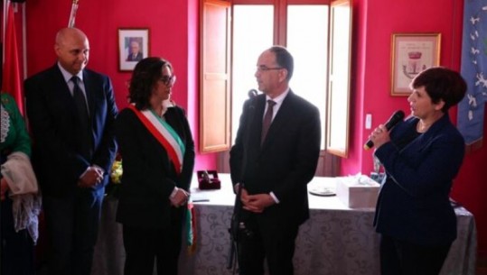 Presidenti Begaj vijon turin në katundet arbëreshe: Ju falënderoj për ushqimin që i jepni atdhedashurisë