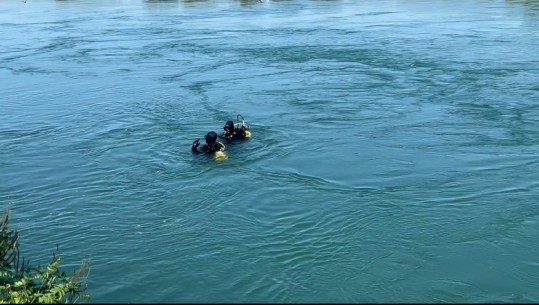 VIDEOLAJM/ Nëna me 3 fëmijët hidhen në lumin Bunë! Vazhdojnë kërkimet për 39-vjeçaren dhe dy fëmijët e tjerë