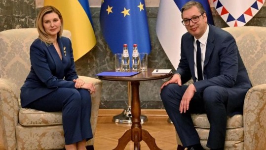 FOTO/ Gruaja e presidentit Zelensky takohet me Vuçiçin në Beograd