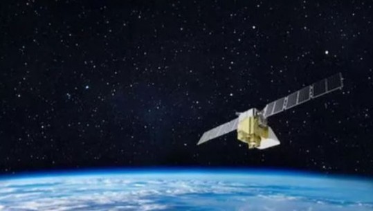 'Lufta e Yjeve' Arma sekrete e Putinit, që po tremb Amerikën, Kosmos-2553 mund të shkatërrojë satelitët amerikanë
