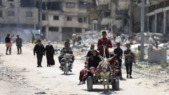 Lufta/ OKB: 800 mijë njerëz po largohen nga Rafah