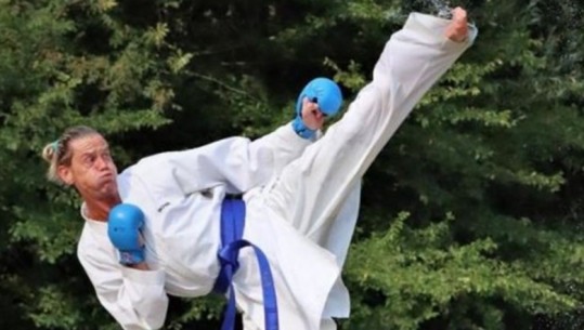 Vdes kampioni botëror i karatesë Loris Comparin, nuk i mbijetoi komplikacionit të bajameve