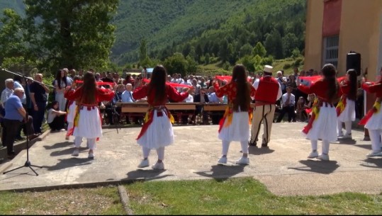 Selita e Mirditës, në kërkim të turizmit malor! Artistë e poetë promovojnë natyrën e traditën