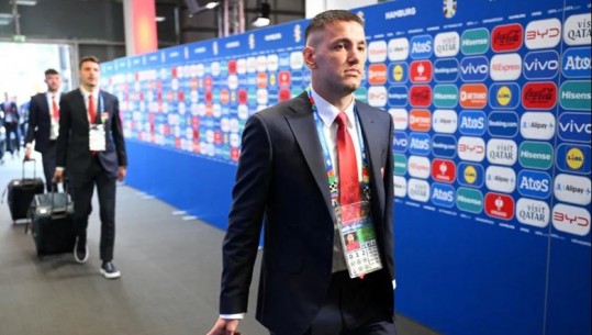 Euro 2024/ Formacionet zyrtare të Kroaci - Shqipëri, Sylvinho bën 2 ndryshime! Broja në stol, Kombëtarja mbërrin në stadium