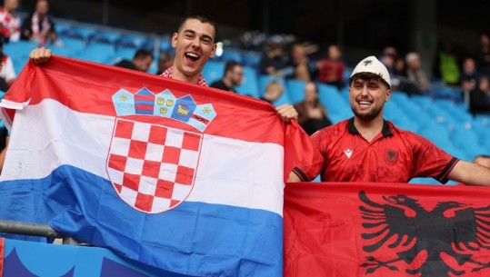 EURO 2024/ ‘Ambasadorët e Shqipërisë', UEFA befasohet nga tifozët kuqezi, ndeshja Kroaci-Shqipëri shoqërohet me përqafime