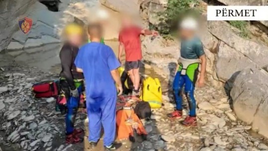 Përmet/ Turistja franceze rrëzohet në një përrua dhe mbetet e gjymtuar, nxirret me helikopter nga lugina! Dërgohet për kurim në Tiranë