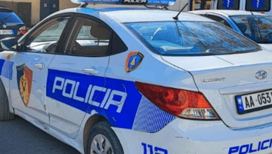 I riu qëllon me armë zjarri në drejtim të lokalit në Kurbin, largohet i armatosur! Policia në kërkim të tij (EMRI)