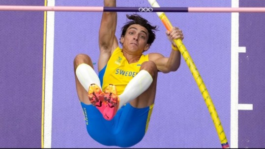 Paris 2024/ Rekord botëror në kërcimin me shkop, suedezi Duplantis 'thyen gravitetin'