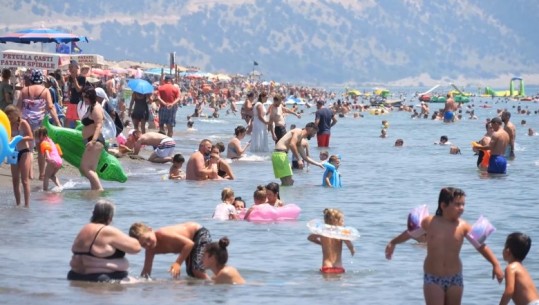 Velipoja plazhi më i populluar në vend! Java e parë e gushtit shënon fluksin më të lartë të sezonit