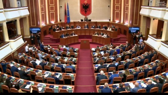 Pasditen e sotme mbahet seanca plenare në Parlament, rendi i ditës dhe çfarë pritet të ndodhë! A do e bllokojë opozita Kuvendin?