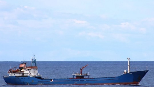 Durrës/ U rrëzua nga shkallët e anijes,  ndërron jetë marinari 22-vjeçar në Porto Romano