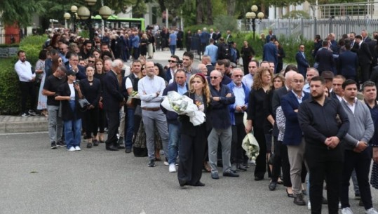 Mentor Kikia: Një shoqëri dhe klasë hipokrite!