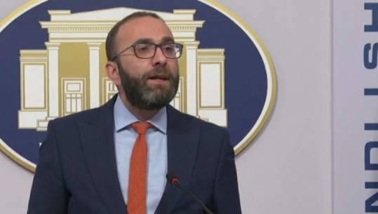 Bardhi: Ministri Hoxha dhe drejtorët e Policisë, ushtarë të bandave! Të ndiqet penalisht kush dha urdhrin që specialet të futeshin në Parlament