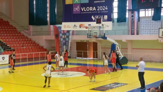 Basketboll femra/ Flamurtari marshon drejt titullit, mposht thellë 100-61 Teutën