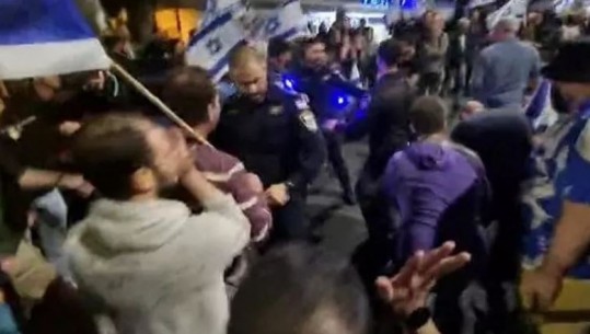 Lufta/ Netanyahu shkarkon ministrin e Mbrojtjes Gallant! Shpërthejnë protesta në Tel Aviv dhe Jeruzalem! Përleshje para shtëpisë së kryeministrit