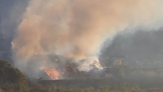 Elbasan/ Vijon djegia në vendgrumbullimin e mbetjeve në landfillin e inceneratorit, aktivizohen edhe eskavatorët! Policia nis hetimet për shkaqet