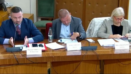 Plarent Ndreca opozitës: Keni ardhur për agjendën tuaj politike! Tentativa juaj për të bërë me turp deputetët intimidim