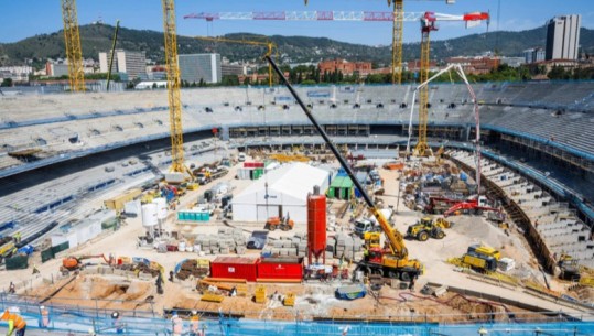 Shtyhet inaugurimi, Barcelona rikthehet me vonesë në 'Camp Nou-n' e ri