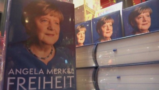 Autobiografia e Merkel: Vetëm anëtarësimi në BE sjell paqe në Ballkan