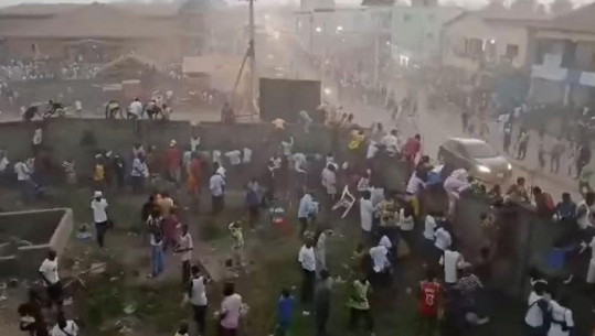 Futbolli shndërrohet në luftë në Guine, mediat lokale: Ka mbi 100 të vdekur (VIDEO)