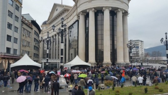 Maqedoni e Veriut/ Gjykata Kushtetuese do të shqyrtojë Ligjin për gjuhët më 11 dhjetor