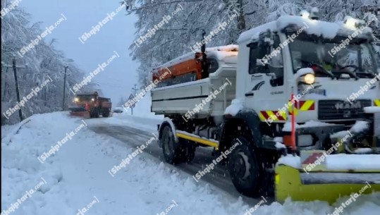 Rikthehet dëbora në Veri, zbardhet Vermosha