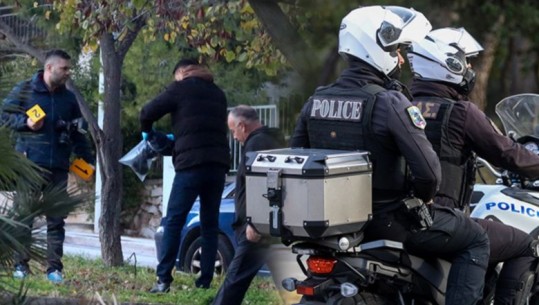 Greqi/ U plagos me thikë pas shpine në sulmin nga 4 persona, kopshtari shqiptar u tregon oficerëve emrin e autorit! Motivi, përleshja tre muaj më parë