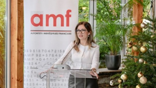 AMF mbledh sektorin financiar për festat! Kaçi: Prioritet zbatimi me transparencë i rregullores së faktorëve të riskut!