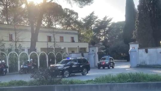 Rama mbledhje me drejtuesit politikë, ministrat e Kryesinë e PS, mbyllet pas 6 orësh takimi, në fokus zgjedhjet e 11 majit dhe vota e emigrantëve (VIDEO)