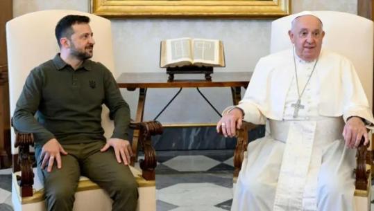 Vdekja e Papa Françeskut, kush janë disa nga liderët botërorë që do të marrin pjesë në ceremoninë mortore