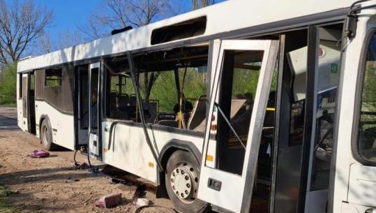Rusia sulmon autobusin e punëtorëve në Ukrainë, 9 të vdekur dhe 30 të plagosur