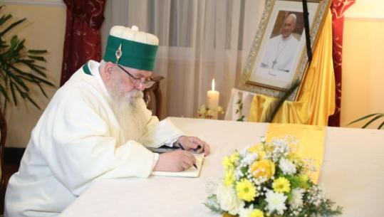 Ndarja nga jeta e Papa Françeskut, Baba Mondi: Zoti e bekoftë për punën e bërë! Do të marr pjesë në ceremoninë mortore
