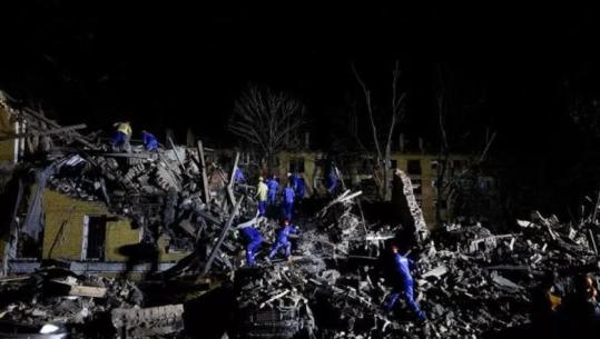 Sulm masiv me dronë dhe raketa në Kiev, 9 të vdekur dhe mbi 60 të plagosur! Vijojnë kërkimet për njerëz nën rrënoja 